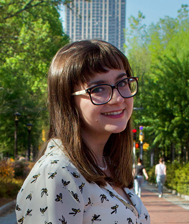 Headshot of Mariel Barnett.