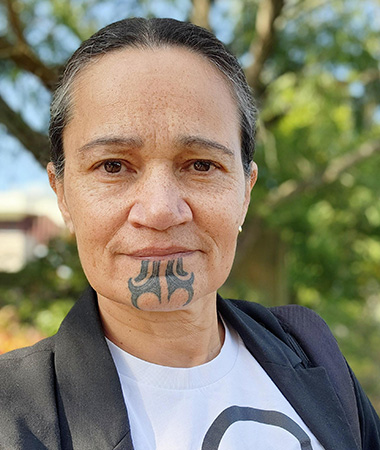Headshot of Moana Waikaremoana Waitoki.