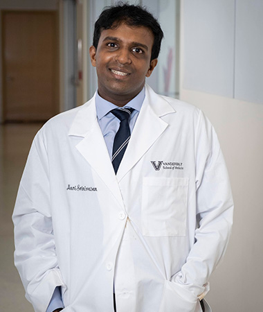 Headshot of Hari Srinivasan.