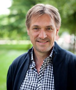 Headshot of Paul Van Lange.