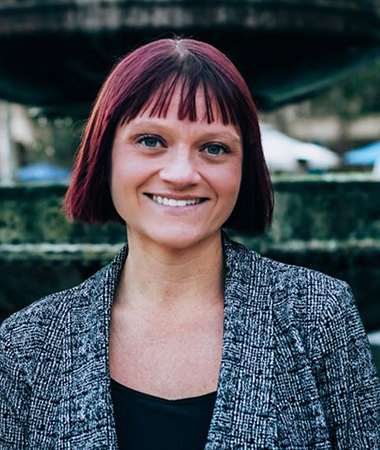 Headshot of Janelle Kohler.