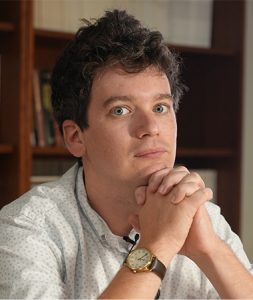 Headshot of Andrew Grotzinger.