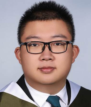 Headshot of Yuze Shi.