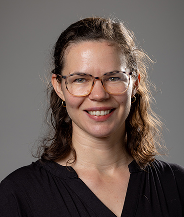 Headshot of Valeria Pfeifer.
