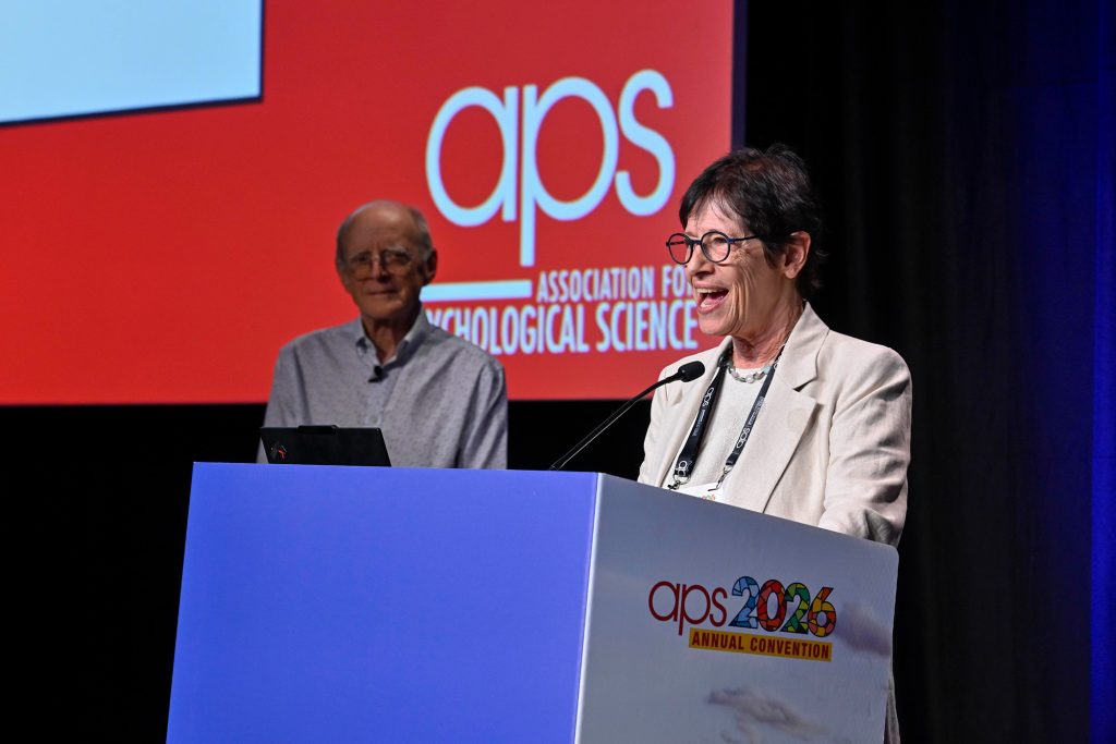 Kathy Hirsh-Pasek gives her acceptance remarks at the APS Awards Ceremony.