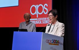 Kathy Hirsh-Pasek gives her acceptance remarks at the APS Awards Ceremony.