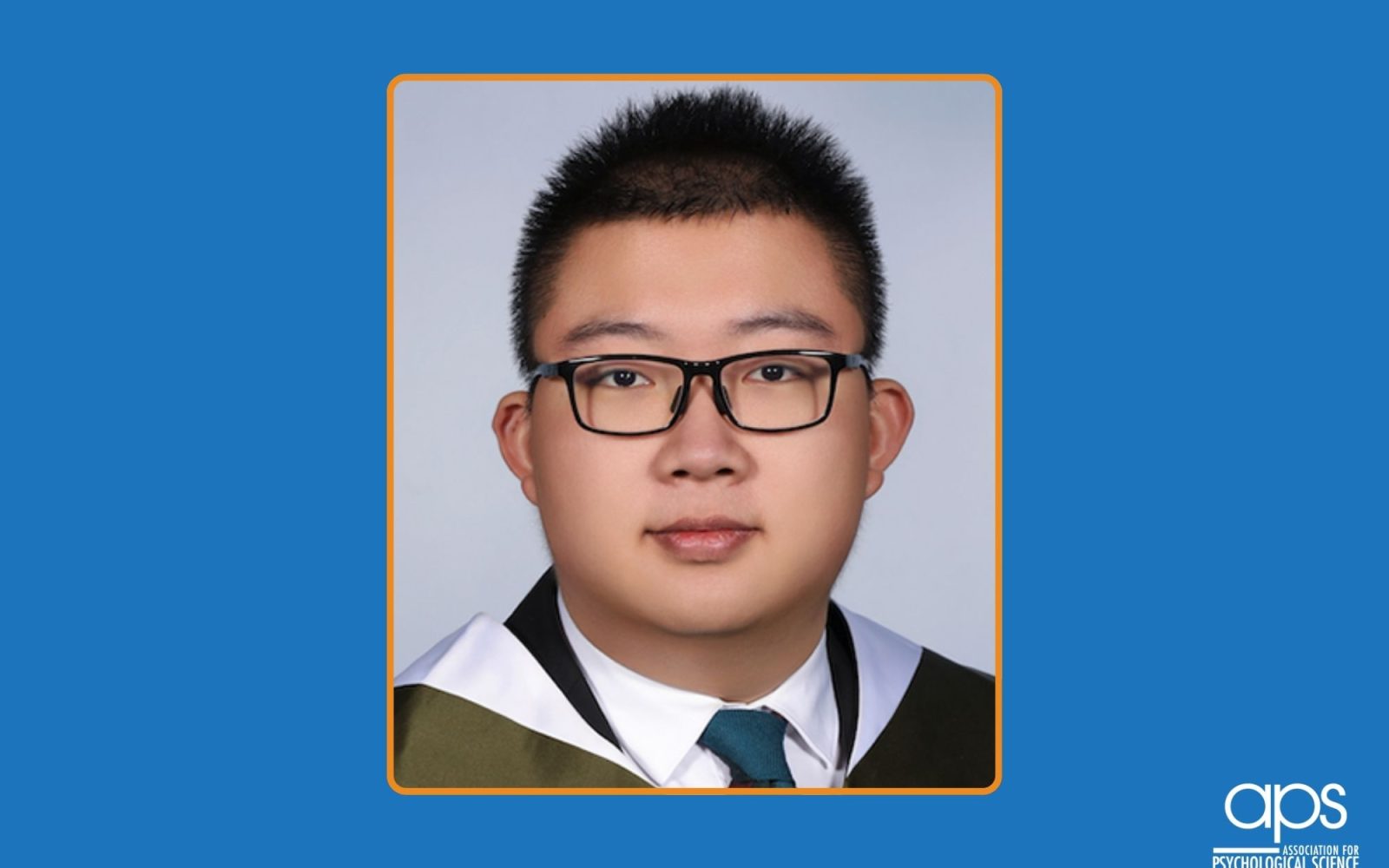 Headshot of Yuze Shi.